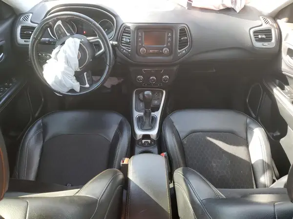3C4NJDBB9HT692430 2017 JEEP COMPASS - Image 8