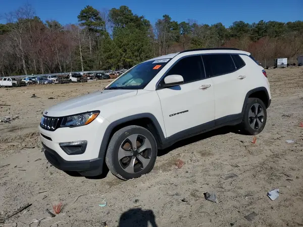 3C4NJDBB9JT137886 2018 JEEP COMPASS - Image 1