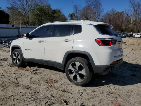 3C4NJDBB9JT137886 2018 JEEP COMPASS - Image 2