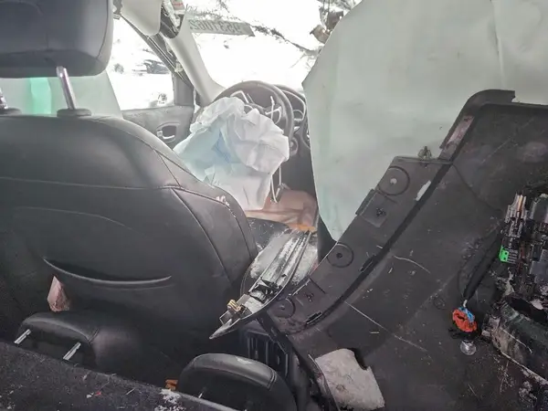 3C4NJDBB9JT142523 2018 JEEP COMPASS - Image 8