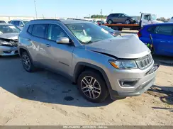3C4NJDBB9JT143087 2018 JEEP COMPASS