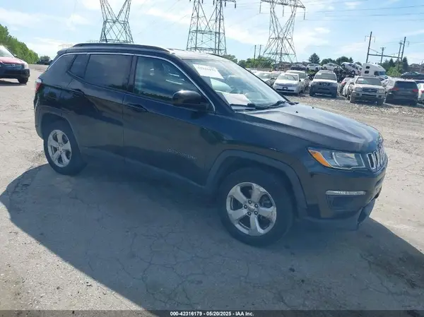 3C4NJDBB9JT147463 2018 JEEP COMPASS - Image 1