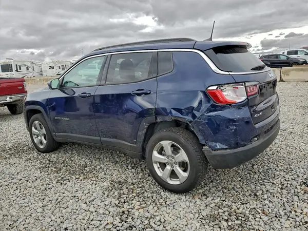 3C4NJDBB9JT154560 2018 JEEP COMPASS - Image 2