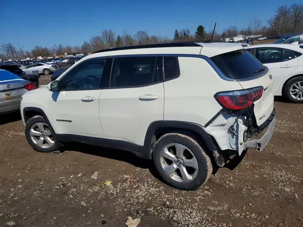 3C4NJDBB9JT154722 2018 JEEP COMPASS - Image 2