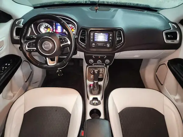 3C4NJDBB9JT161153 2018 JEEP COMPASS - Image 8