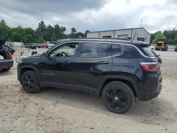 3C4NJDBB9JT161413 2018 JEEP COMPASS - Image 2