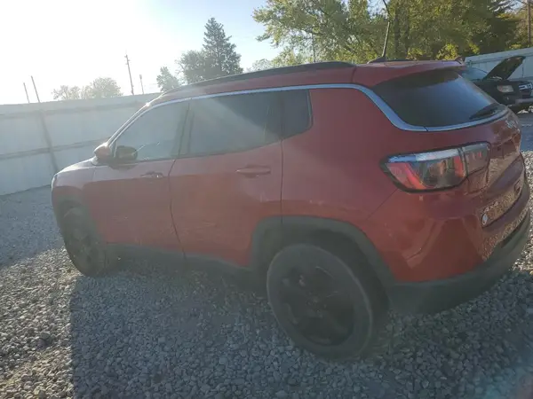 3C4NJDBB9JT162500 2018 JEEP COMPASS - Image 2
