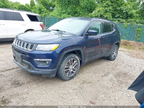 3C4NJDBB9JT185159 2018 JEEP COMPASS - Image 2