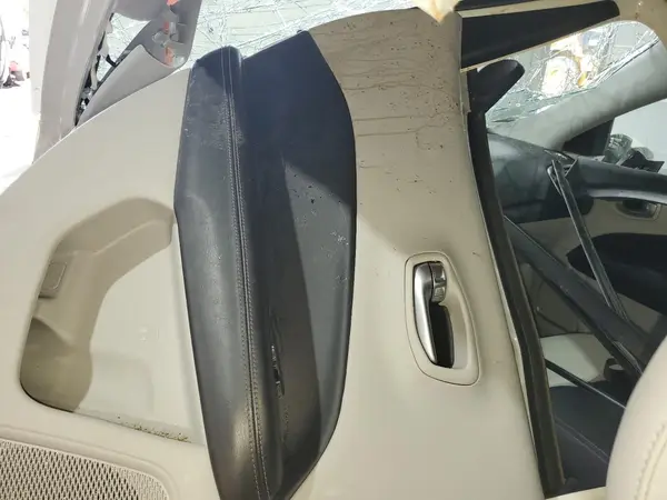 3C4NJDBB9JT230438 2018 JEEP COMPASS - Image 8