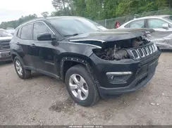3C4NJDBB9JT239771 2018 JEEP COMPASS