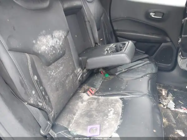 3C4NJDBB9JT245408 2018 JEEP COMPASS - Image 8