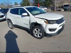 3C4NJDBB9JT266761 2018 JEEP COMPASS