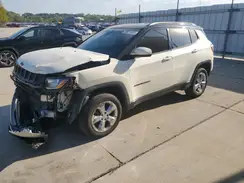 3C4NJDBB9JT307115 2018 JEEP COMPASS