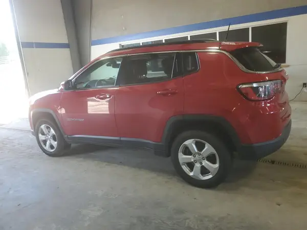 3C4NJDBB9JT315201 2018 JEEP COMPASS - Image 2