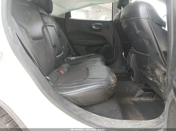 3C4NJDBB9JT316204 2018 JEEP COMPASS - Image 8