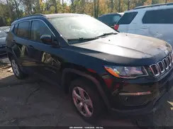 3C4NJDBB9JT328417 2018 JEEP COMPASS