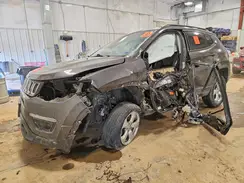 3C4NJDBB9JT333469 2018 JEEP COMPASS