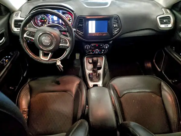 3C4NJDBB9JT366228 2018 JEEP COMPASS - Image 8