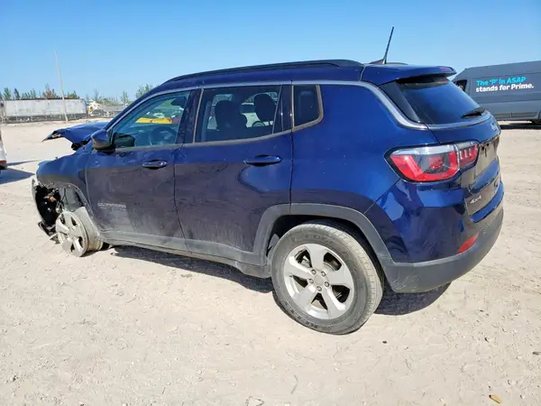 3C4NJDBB9JT366407 2018 JEEP COMPASS - Image 2