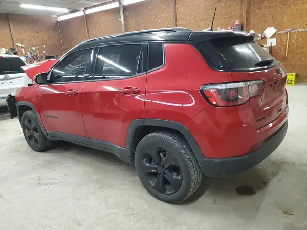 3C4NJDBB9JT395079 2018 JEEP COMPASS - Image 2