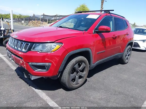 3C4NJDBB9JT397947 2018 JEEP COMPASS - Image 2