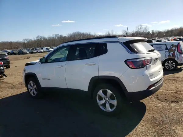 3C4NJDBB9JT398354 2018 JEEP COMPASS - Image 2