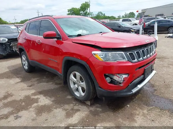 3C4NJDBB9JT403794 2018 JEEP COMPASS - Image 1