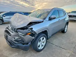 3C4NJDBB9JT413886 2018 JEEP COMPASS