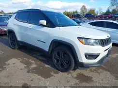 3C4NJDBB9JT433443 2018 JEEP COMPASS