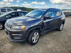 3C4NJDBB9JT433863 2018 JEEP COMPASS