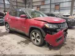 3C4NJDBB9JT436438 2018 JEEP COMPASS