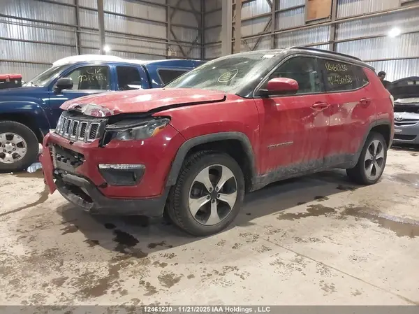 3C4NJDBB9JT436438 2018 JEEP COMPASS - Image 2