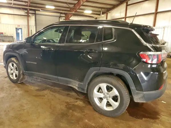 3C4NJDBB9JT457337 2018 JEEP COMPASS - Image 2