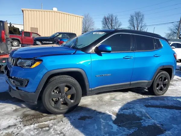 3C4NJDBB9JT470749 2018 JEEP COMPASS - Image 1