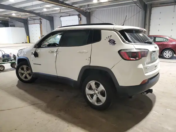 3C4NJDBB9JT492251 2018 JEEP COMPASS - Image 2
