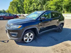3C4NJDBB9JT492573 2018 JEEP COMPASS