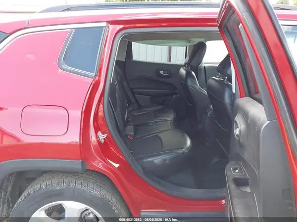 3C4NJDBB9KT592772 2019 JEEP COMPASS - Image 8