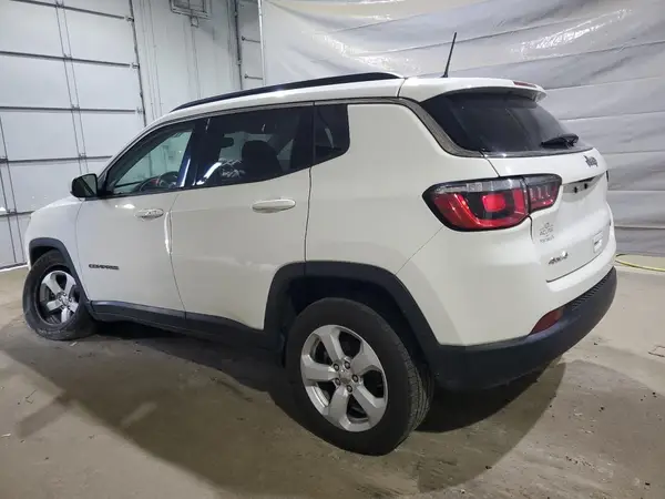 3C4NJDBB9KT597566 2019 JEEP COMPASS - Image 2