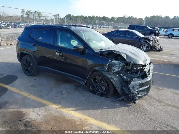 3C4NJDBB9KT601373 2019 JEEP COMPASS - Image 1