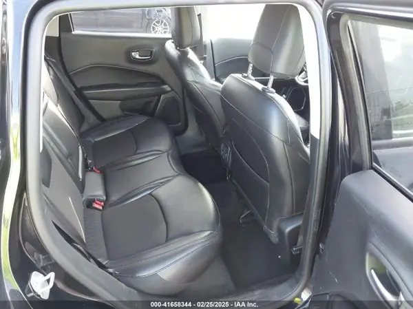 3C4NJDBB9KT601373 2019 JEEP COMPASS - Image 8