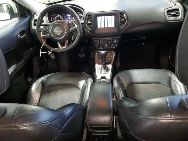 3C4NJDBB9KT601678 2019 JEEP COMPASS - Image 8