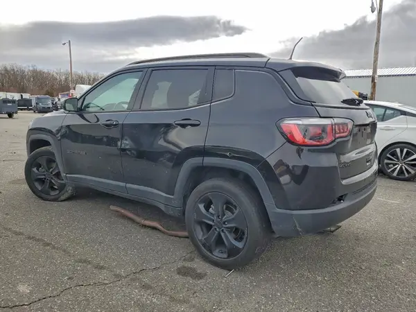 3C4NJDBB9KT602247 2019 JEEP COMPASS - Image 2