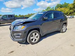 3C4NJDBB9KT628735 2019 JEEP COMPASS