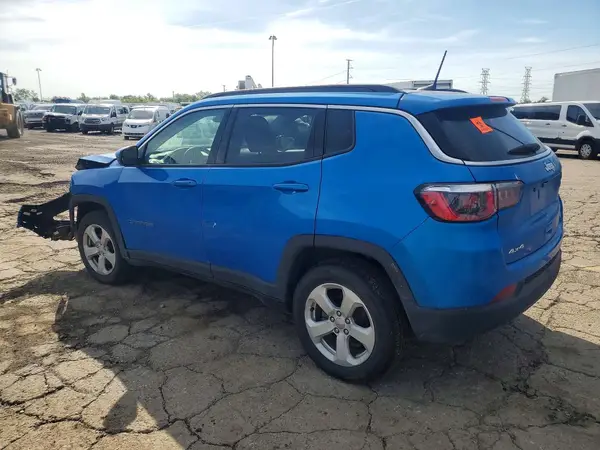 3C4NJDBB9KT629657 2019 JEEP COMPASS - Image 2