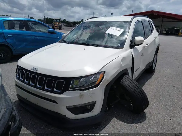 3C4NJDBB9KT629884 2019 JEEP COMPASS - Image 2
