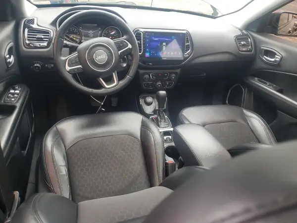 3C4NJDBB9KT630968 2019 JEEP COMPASS - Image 8