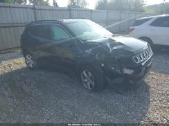 3C4NJDBB9KT641274 2019 JEEP COMPASS