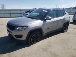3C4NJDBB9KT647253 2019 JEEP COMPASS