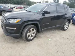 3C4NJDBB9KT647351 2019 JEEP COMPASS