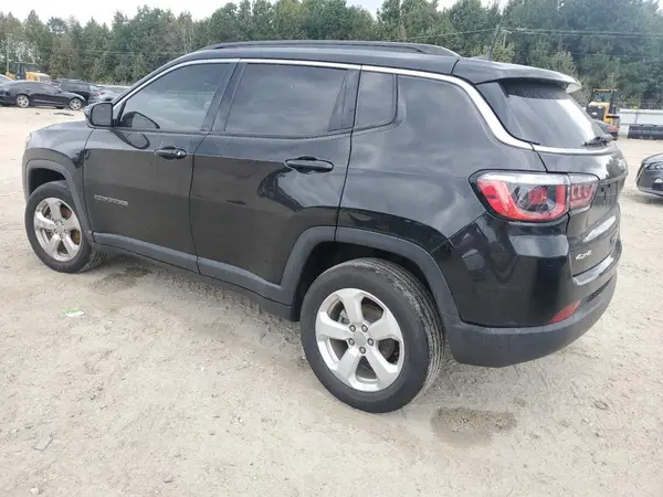 3C4NJDBB9KT647351 2019 JEEP COMPASS - Image 2